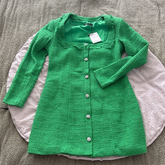 Zara Tweed Boucle squared neck long sleeves Jewel Buttons Green Dress Sz Large - Picture 13 of 15
